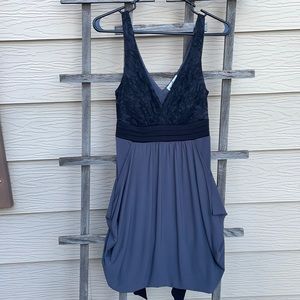 Woman’s dress size small